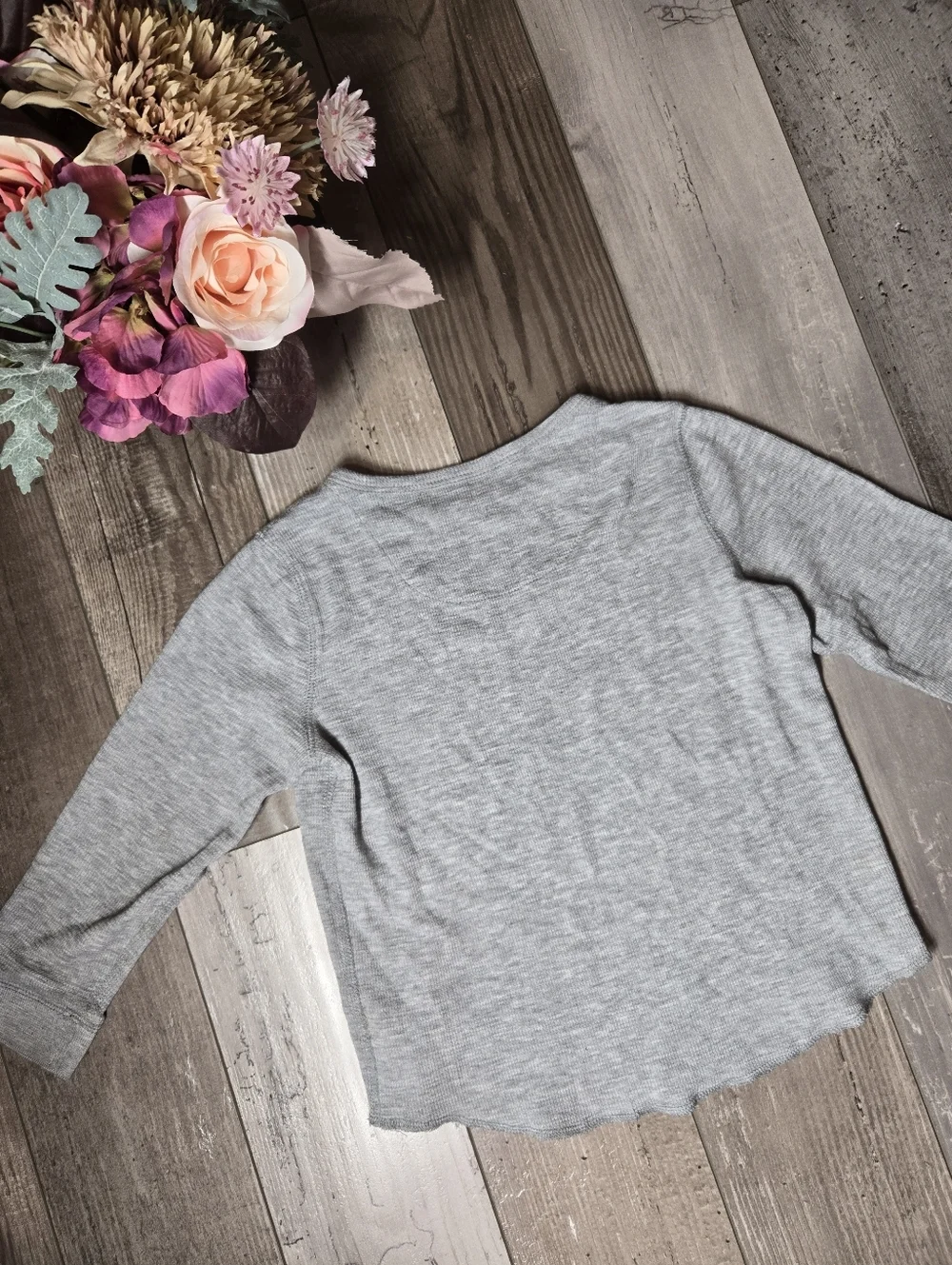 Baby Gap Gray Waffle Knit Long Sleeve Thermal Tee T-Shirt Size 4T Toddler Boy